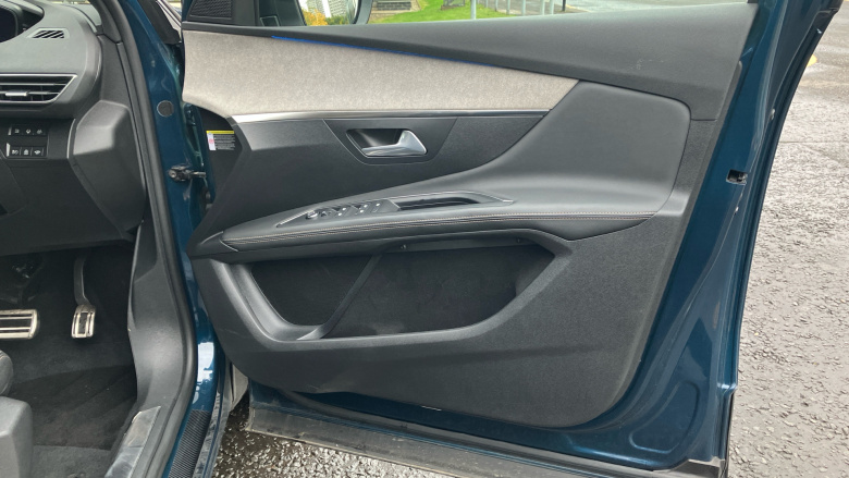 Peugeot 3008 1.6 Hybrid 225 GT 5dr e-EAT8 Estate